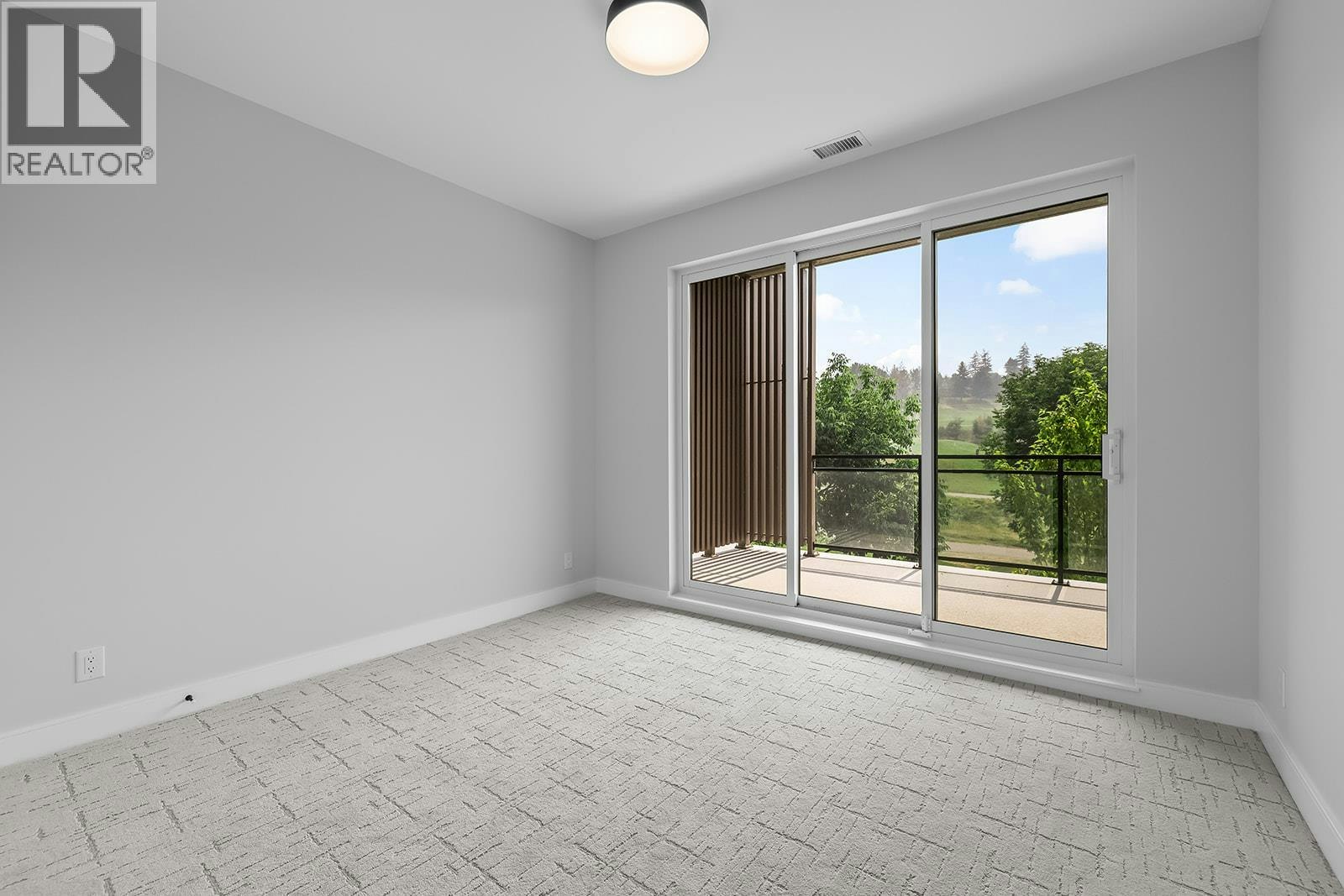205-75 Predator Ridge Drive, Vernon, BC, V1H 1G4 - 32