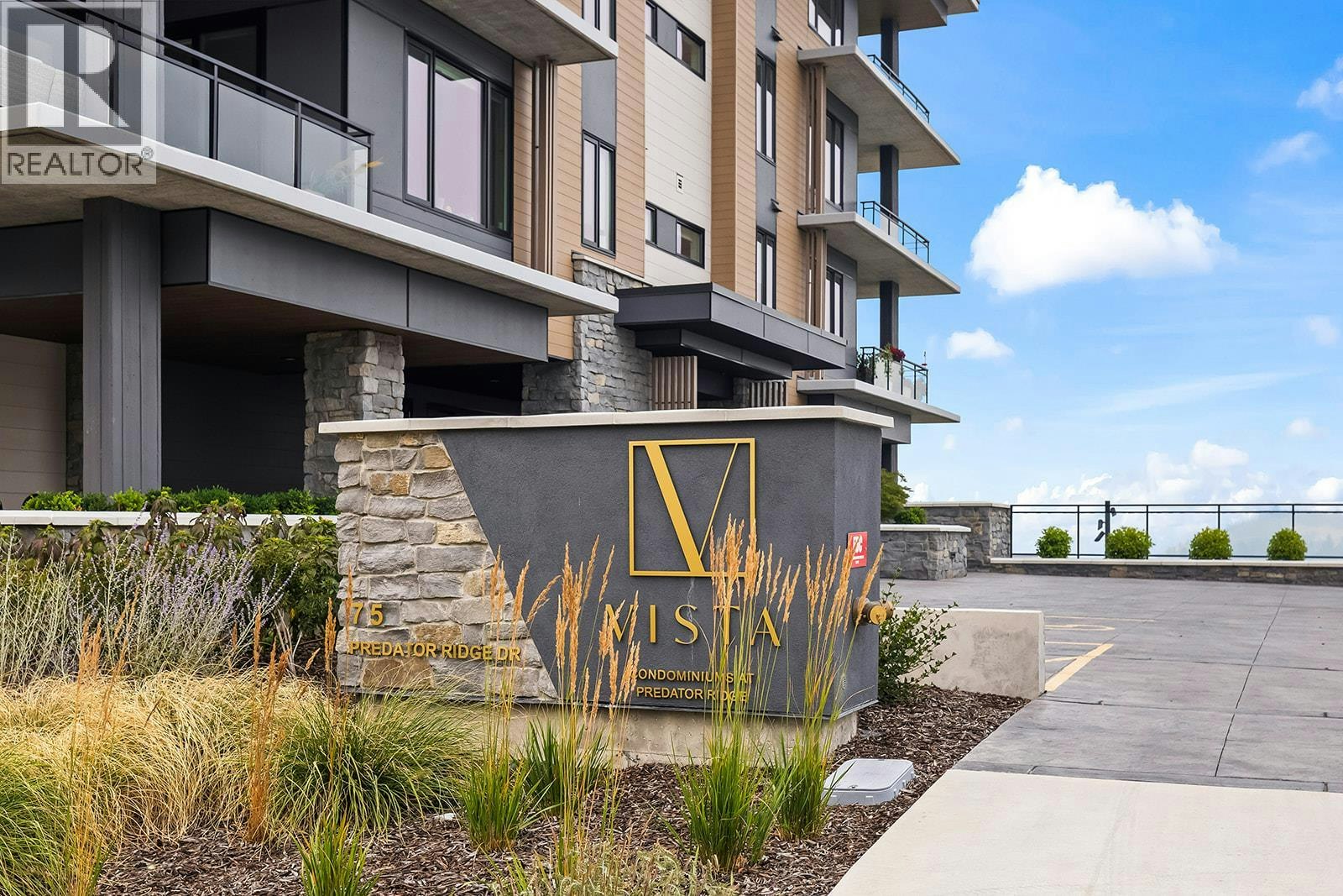 205-75 Predator Ridge Drive, Vernon, BC, V1H 1G4 - 37