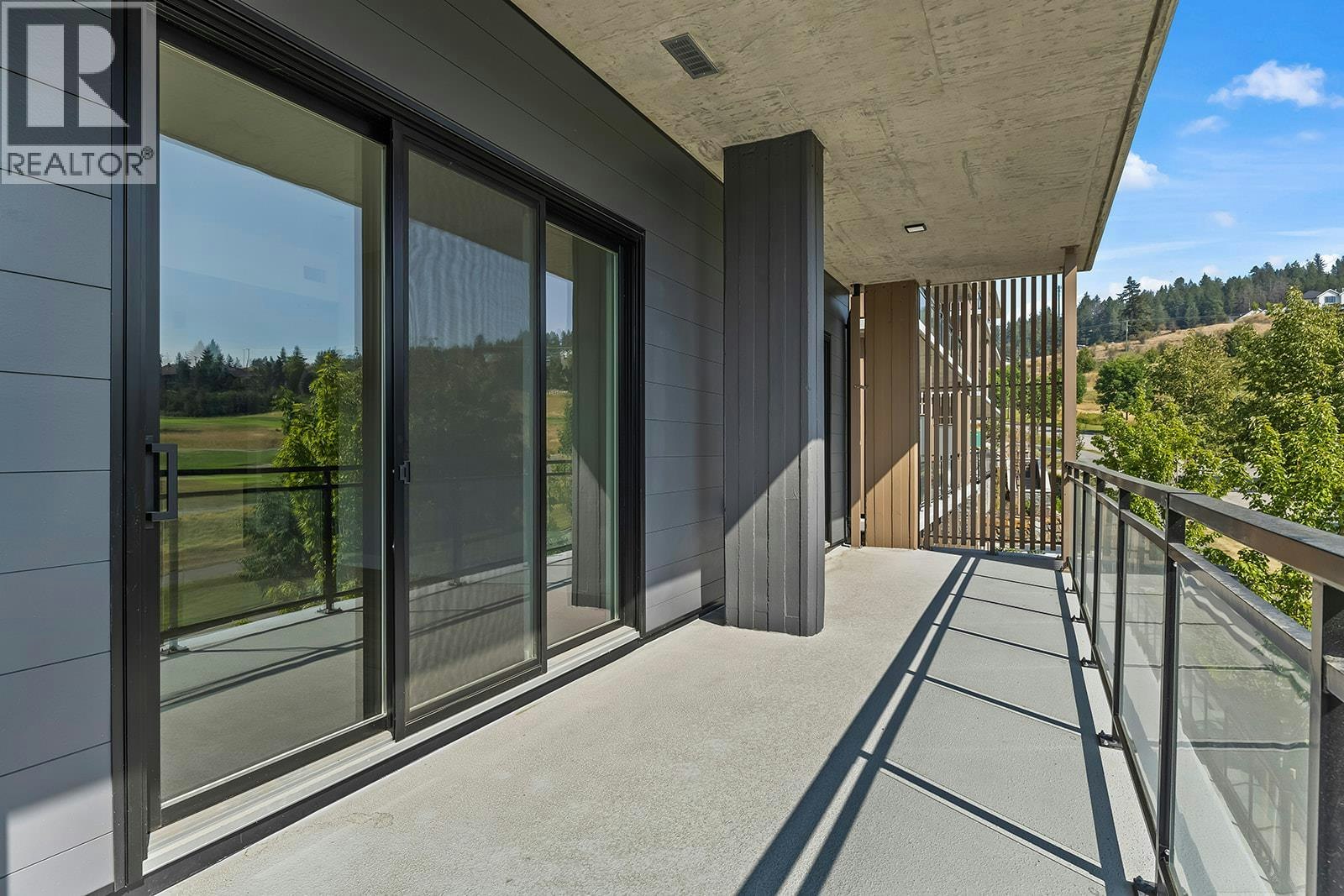 205-75 Predator Ridge Drive, Vernon, BC, V1H 1G4 - 21