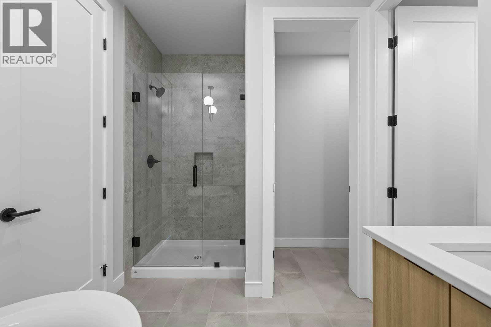 205-75 Predator Ridge Drive, Vernon, BC, V1H 1G4 - 29