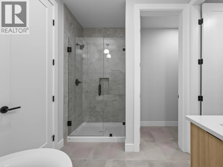 205-75 Predator Ridge Drive, Vernon, BC, V1H 1G4 - 29