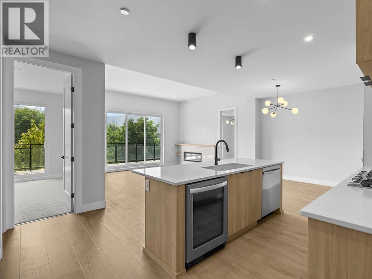 205-75 Predator Ridge Drive, Vernon, BC, V1H 1G4