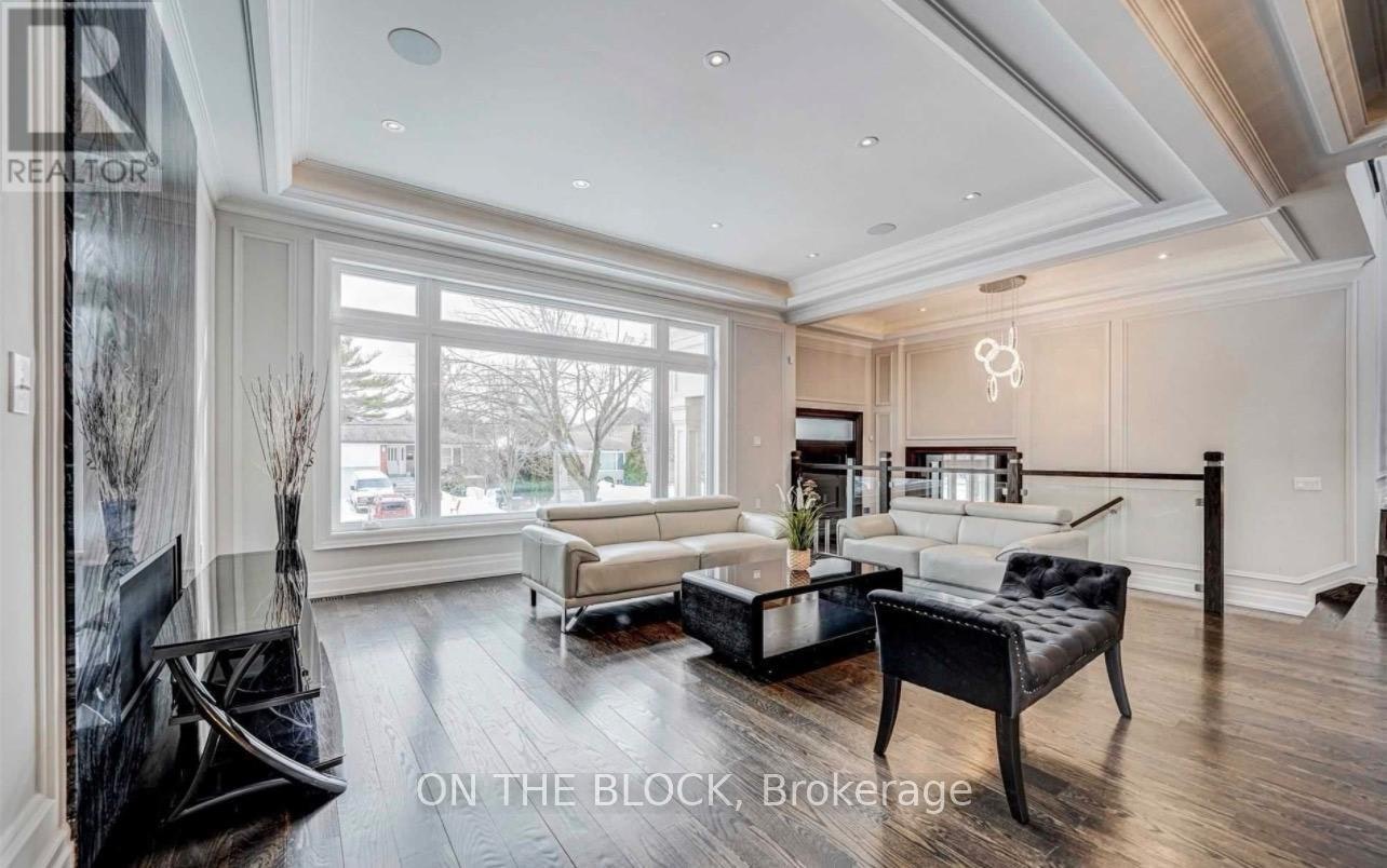 408 Connaught Avenue, Toronto, ON, M2R 2M2 - 6