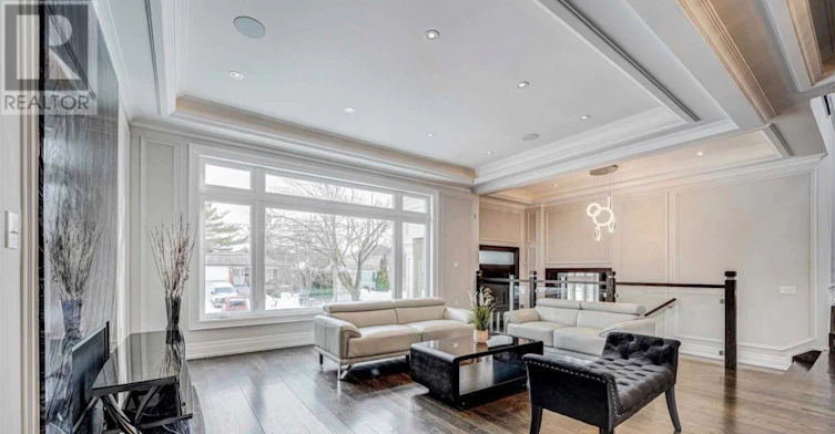 408 Connaught Avenue, Toronto, ON, M2R 2M2 - 6