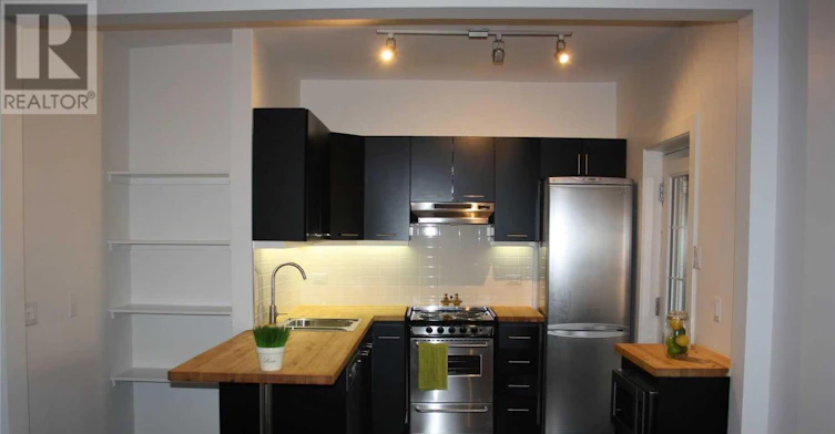 A-238 Highfield Road, Toronto, ON, M4L 2V5 - 2
