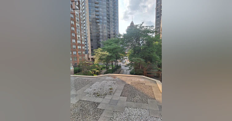 404-325 Webb Drive N, Mississauga, ON, L5B 3Z9 - 13