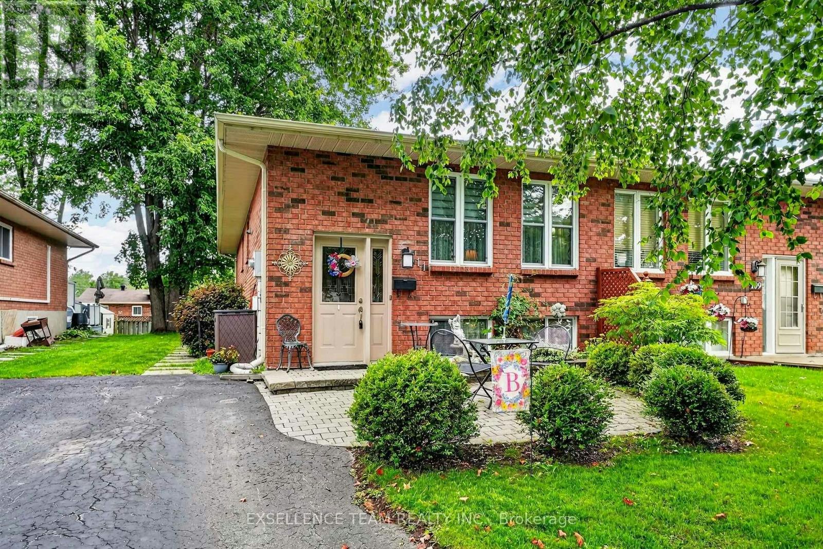 111 Glen Oaks Court, Cornwall, ON, K6H 7E6