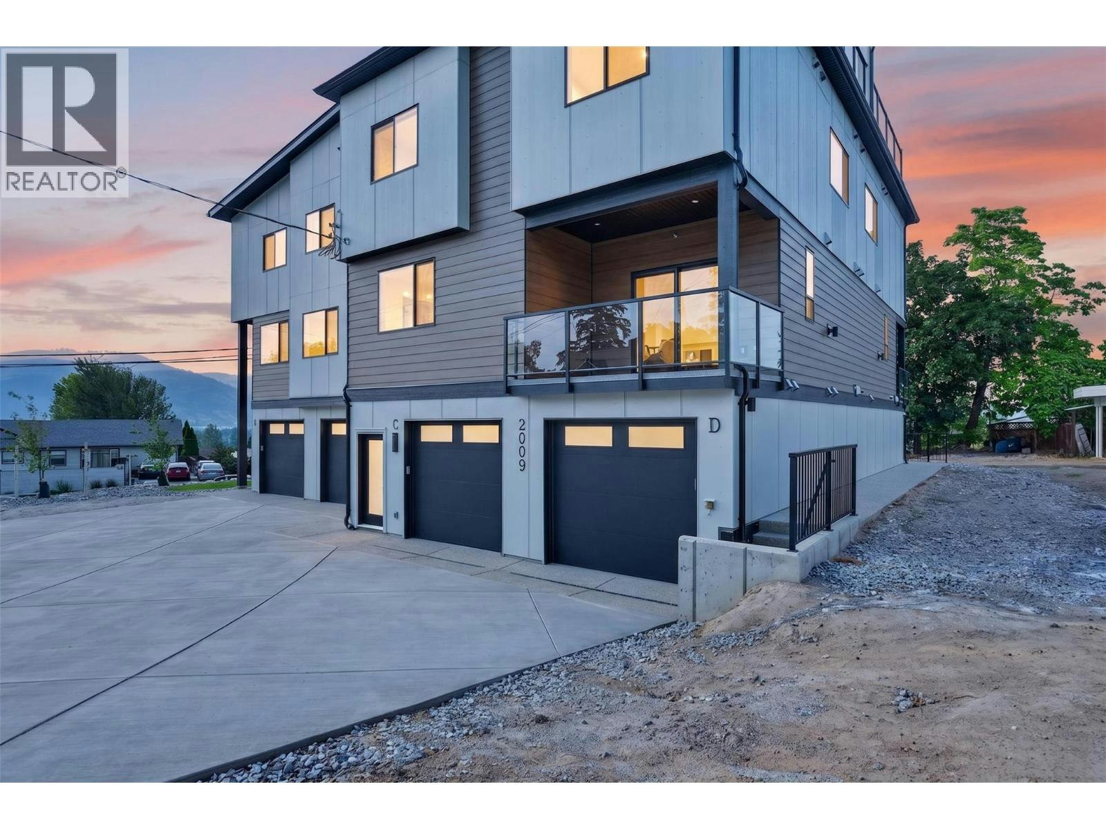 1-2009 39 Avenue, Vernon, BC, V1T 8E5
