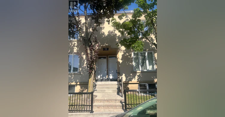 B-13 Fisher Street, Toronto, ON, M6K 1V7 - 4