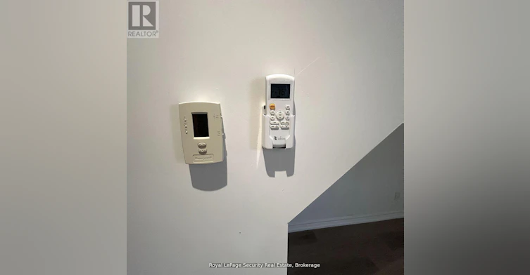 B-13 Fisher Street, Toronto, ON, M6K 1V7 - 24