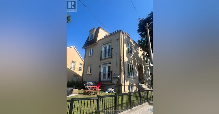B-13 Fisher Street, Toronto, ON, M6K 1V7 - 2