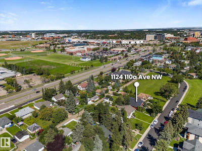 11124 110a Avenue NW - 5