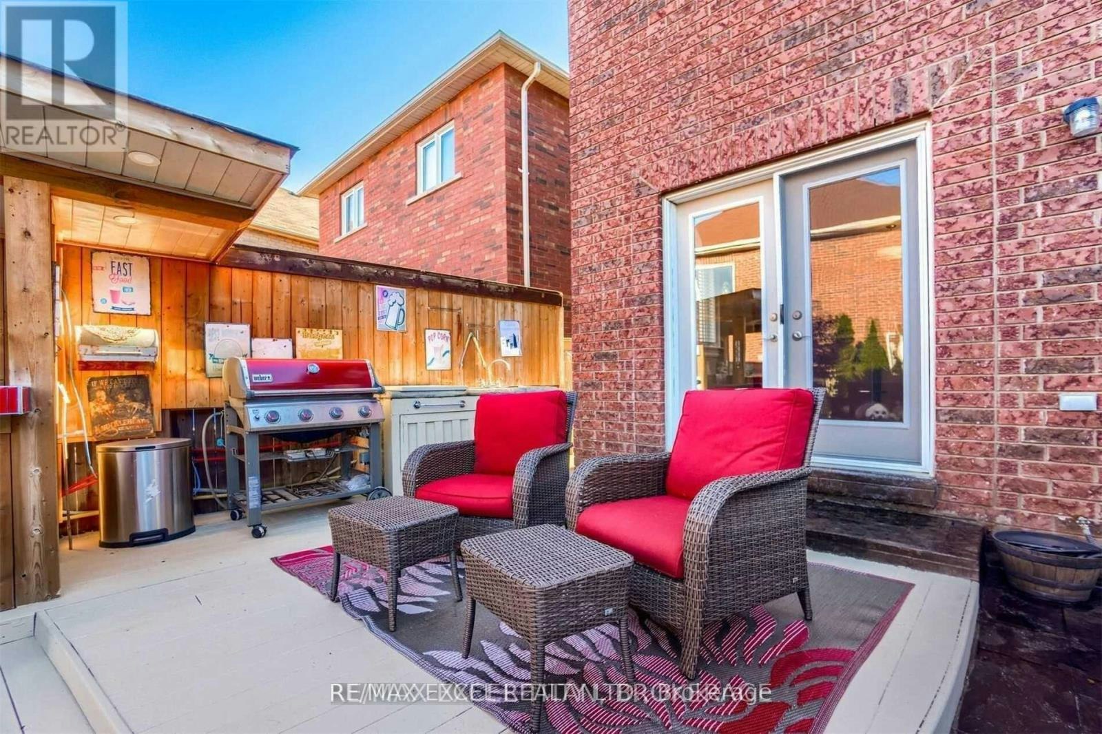 10 Pondmede Crescent, Whitchurch-Stouffville, ON, L4A 0E2 - 21