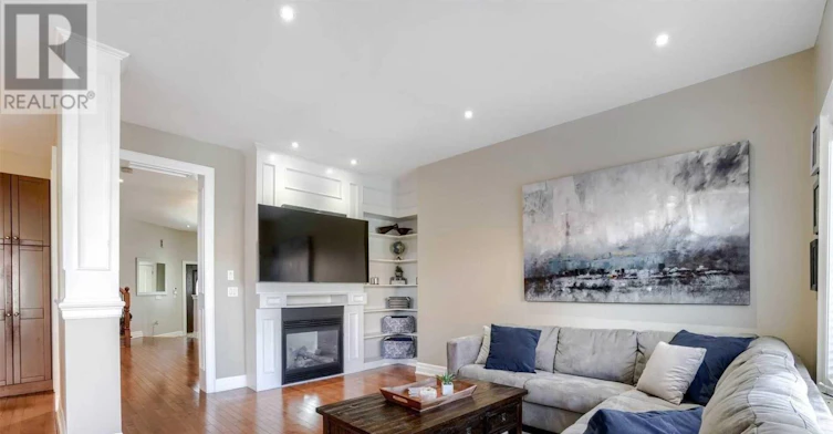 10 Pondmede Crescent, Whitchurch-Stouffville, ON, L4A 0E2 - 6