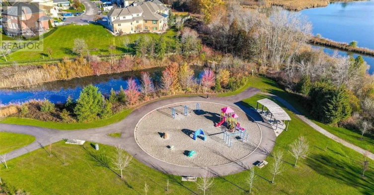 10 Pondmede Crescent, Whitchurch-Stouffville, ON, L4A 0E2 - 26