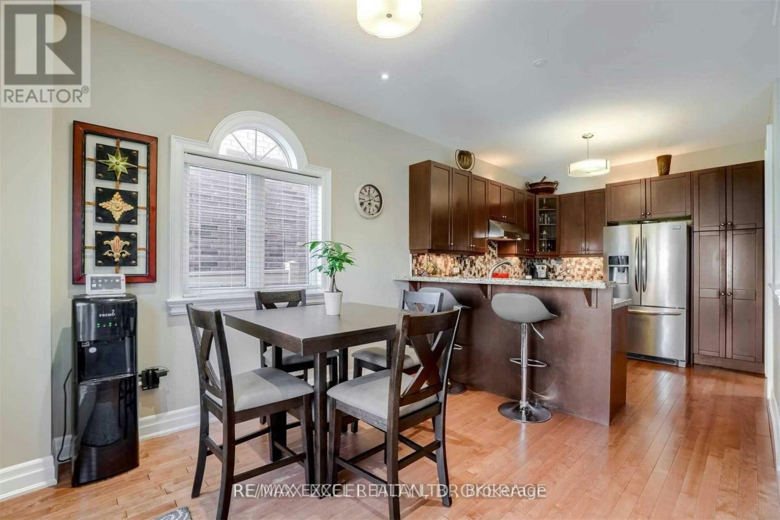 10 Pondmede Crescent, Whitchurch-Stouffville, ON, L4A 0E2 - 7