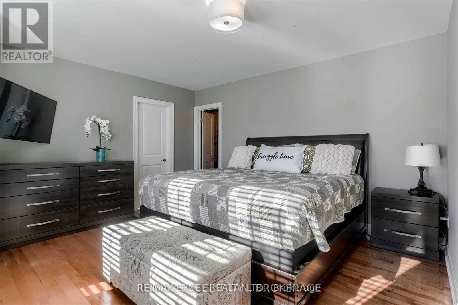10 Pondmede Crescent, Whitchurch-Stouffville, ON, L4A 0E2 - 9