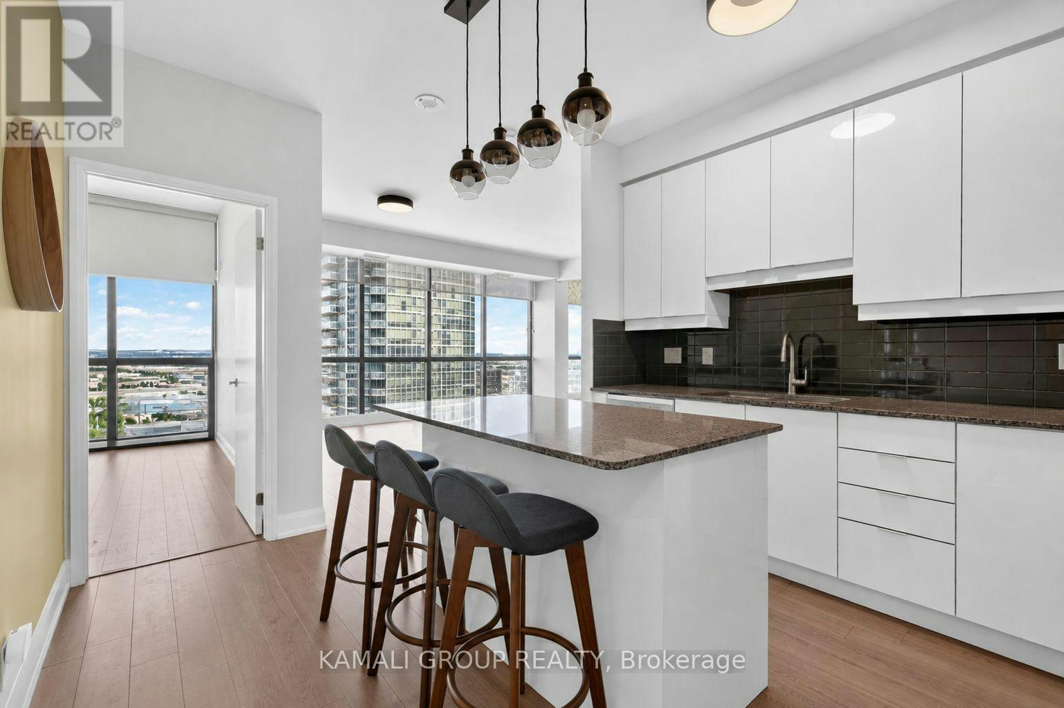 1909-2910 7 Highway, Vaughan, ON, L4K 0H8 - 6