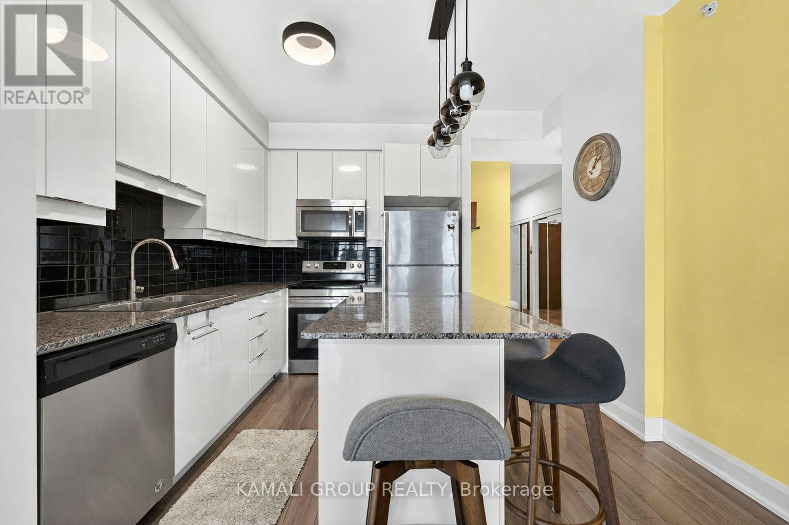 1909-2910 7 Highway, Vaughan, ON, L4K 0H8 - 4