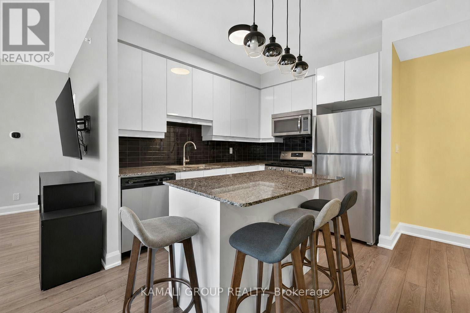 1909-2910 7 Highway, Vaughan, ON, L4K 0H8 - 5