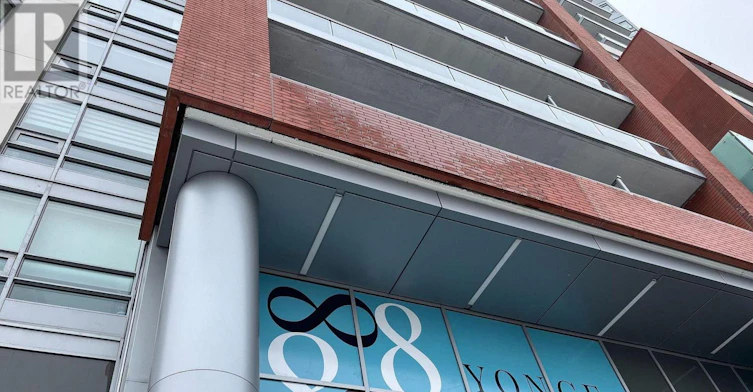 904-8888 Yonge Street, Richmond Hill, ON, L4C 6Z1