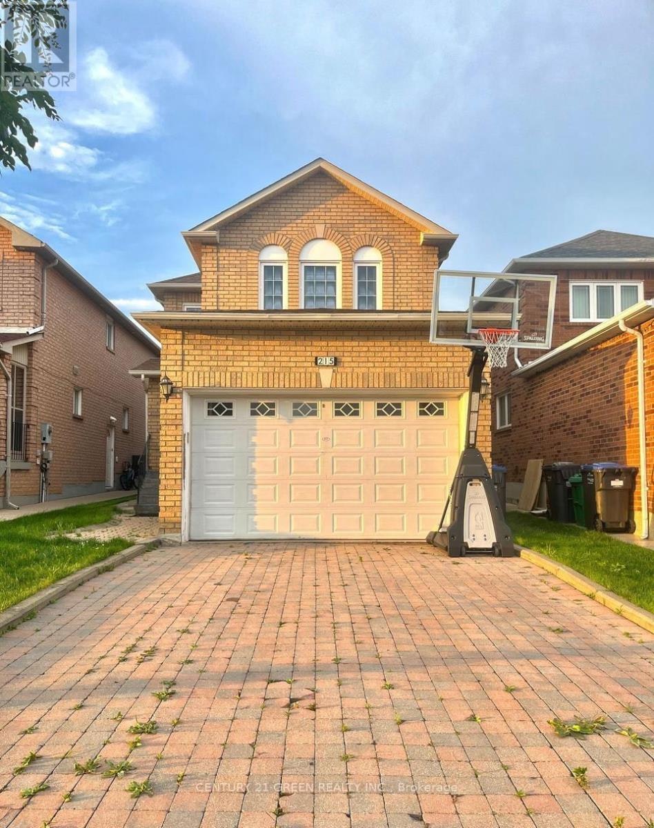 215 Kingknoll Drive, Brampton, ON, L6Y 4X4