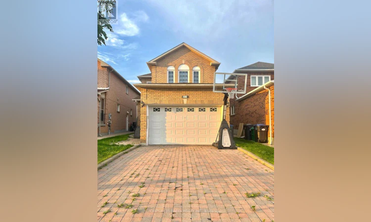 215 Kingknoll Drive