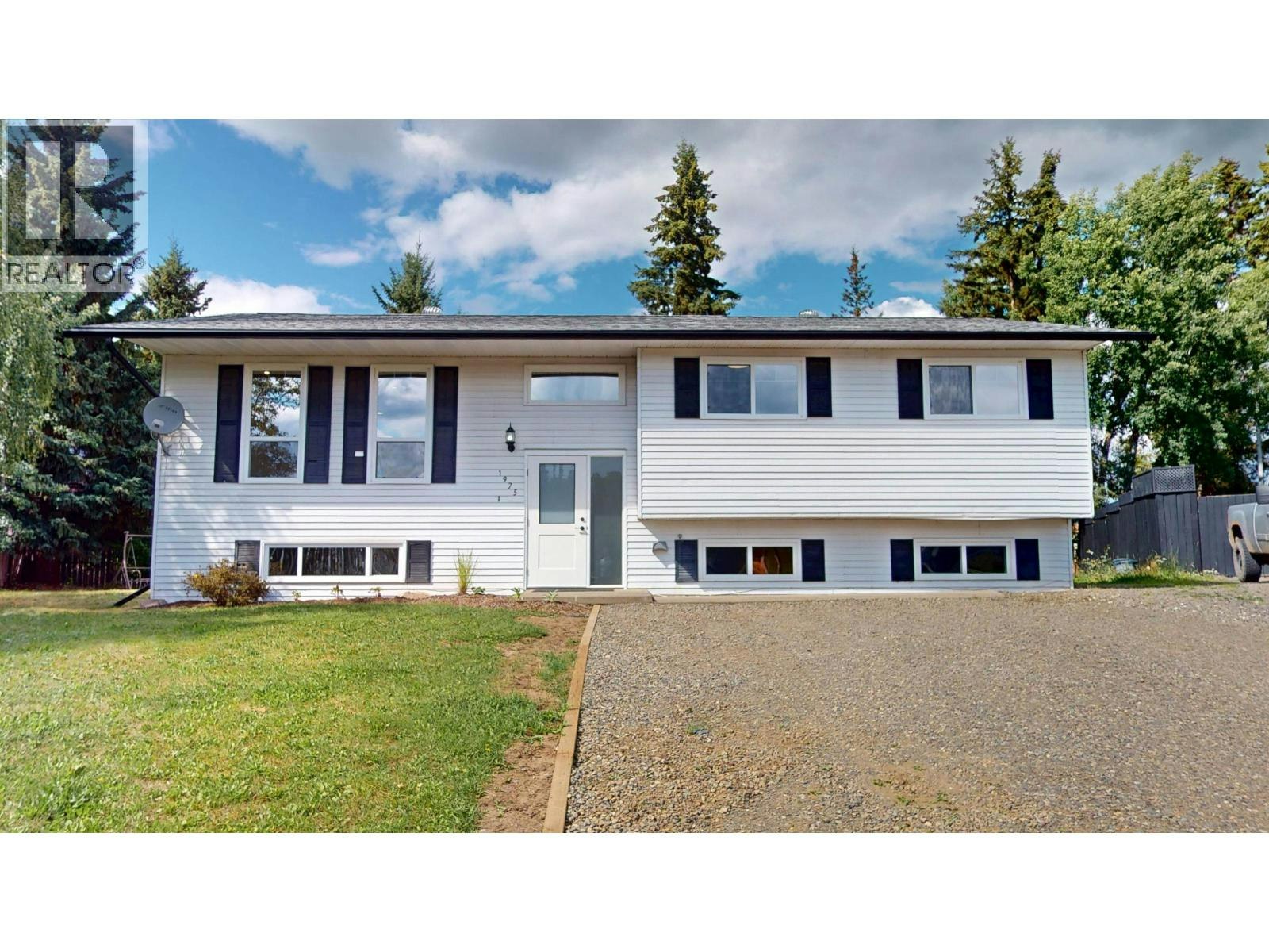 1975 Nadina Place, Houston, BC, V0J 1Z0