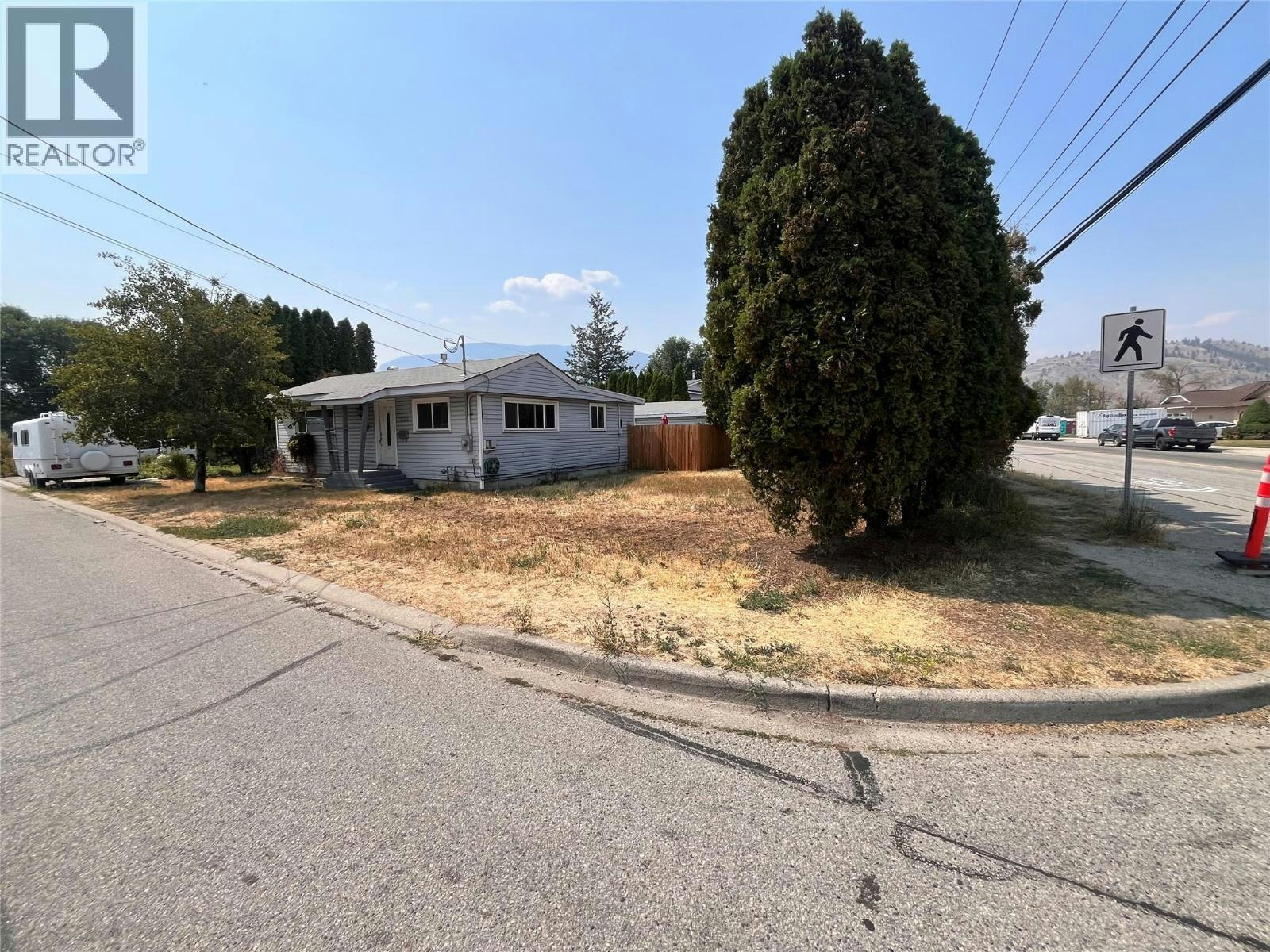 302 W Green Avenue, Penticton, BC, V2A 3T3