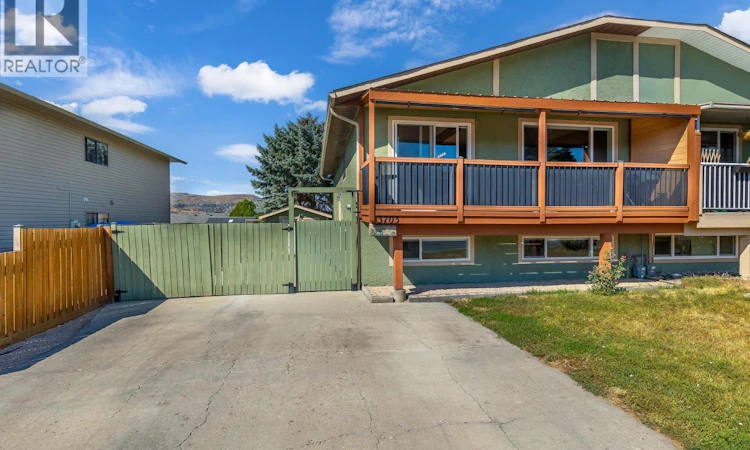 3703 Commonage Crescent