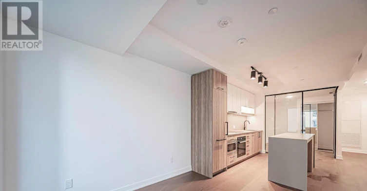702-91 Montclair Avenue, Toronto, ON, M5P 0B1 - 8