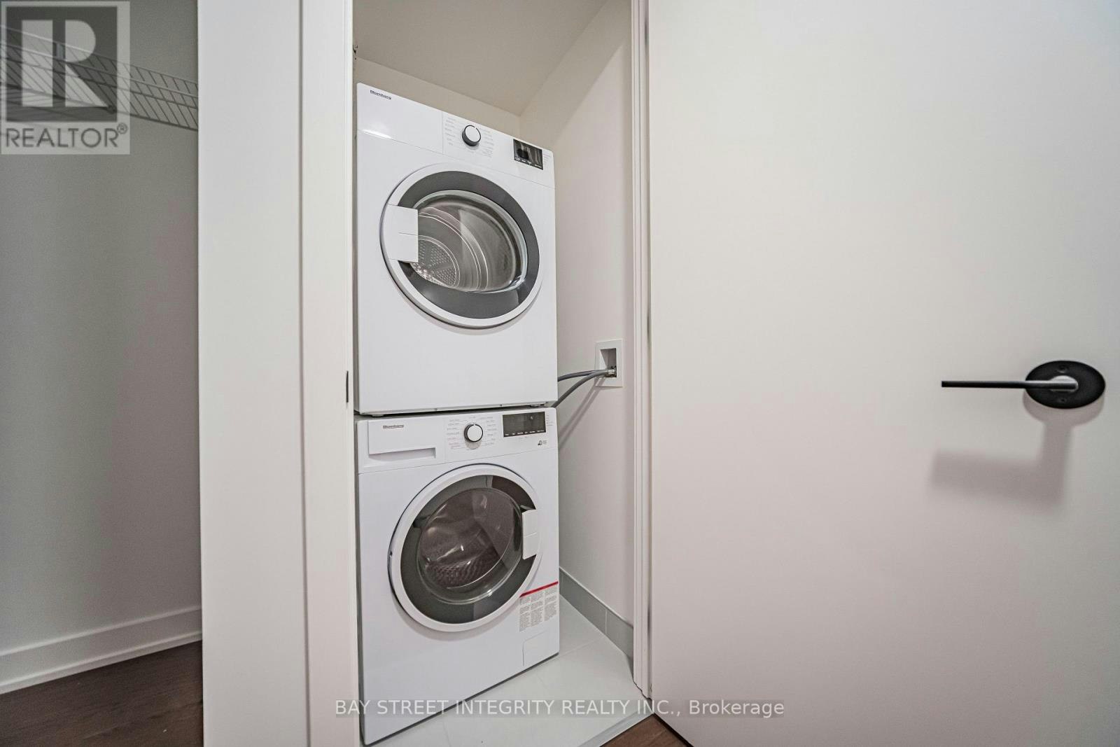 702-91 Montclair Avenue, Toronto, ON, M5P 0B1 - 16