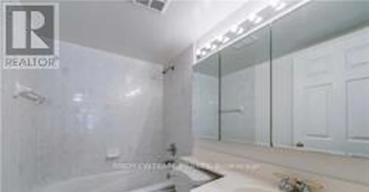 1406-887 Bay Street, Toronto, ON, M5S 3K4 - 8