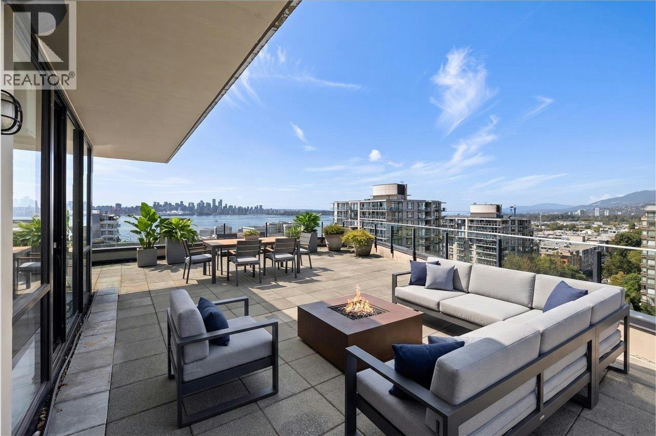 PH2-124 W 1st Street, North Vancouver, BC, V7M 3N3