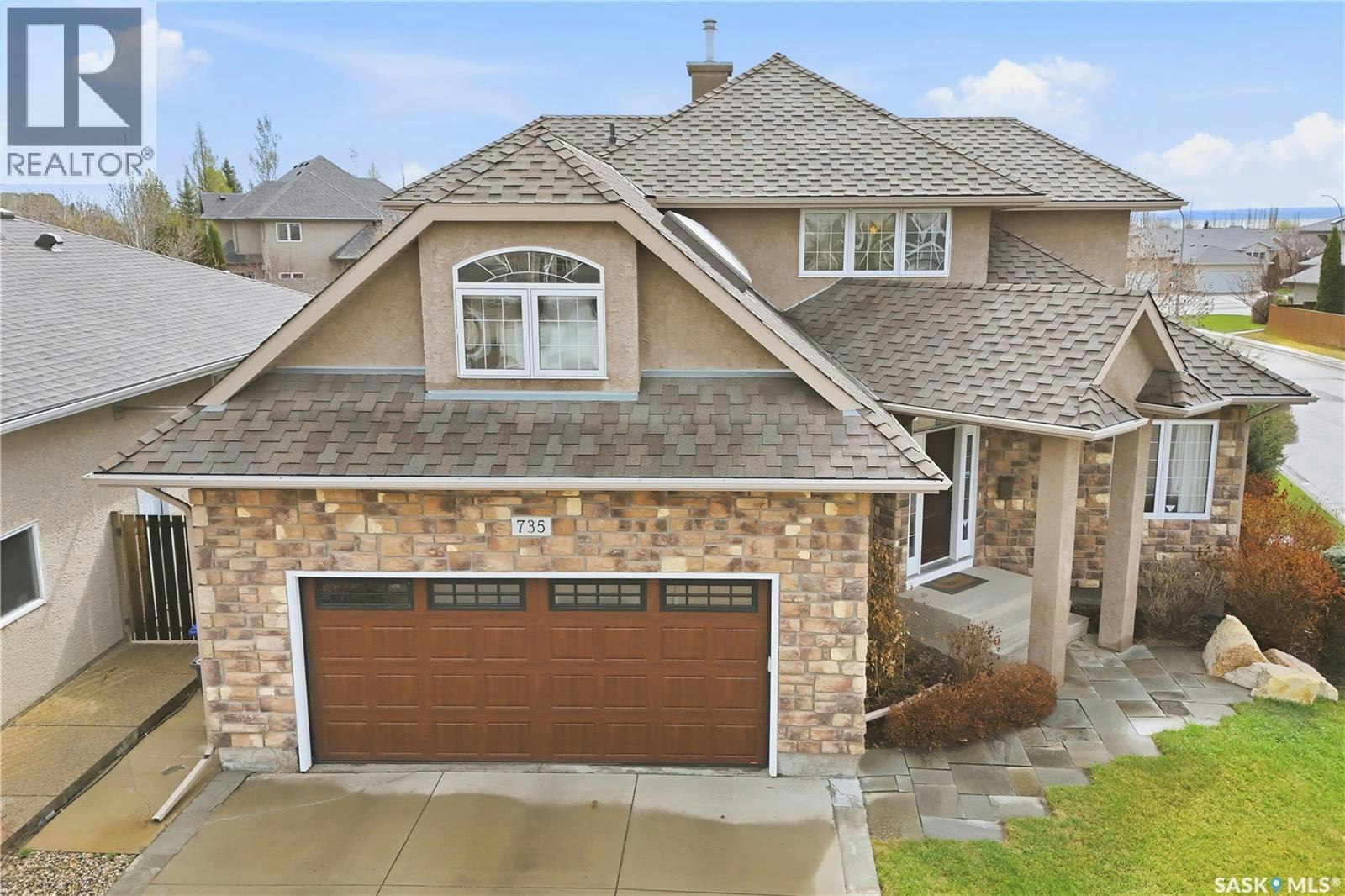 735 Wright Crescent, Saskatoon, SK, S7N 4T8