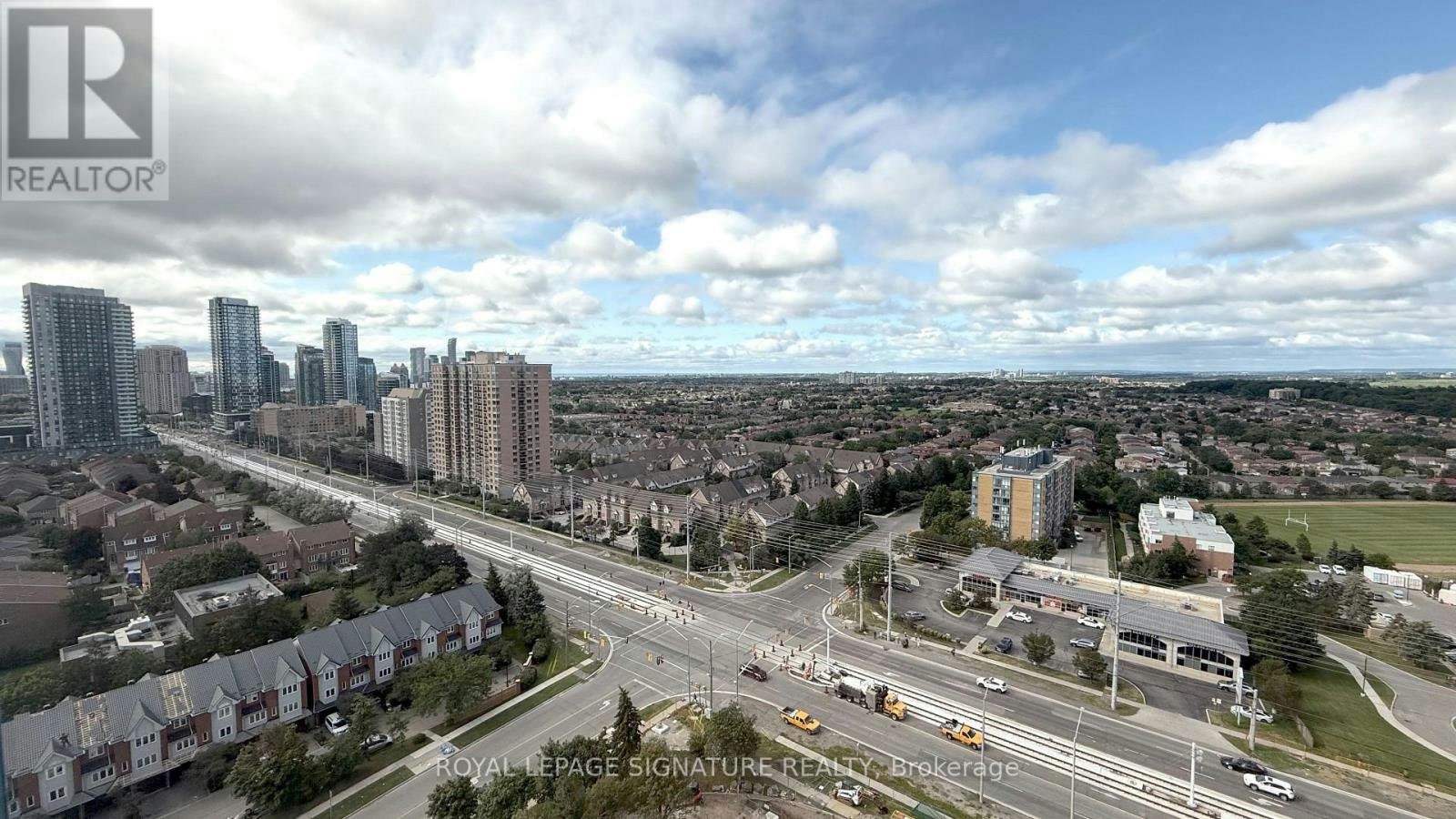 2117-35 Trailwood Drive, Mississauga, ON, L4Z 3L6