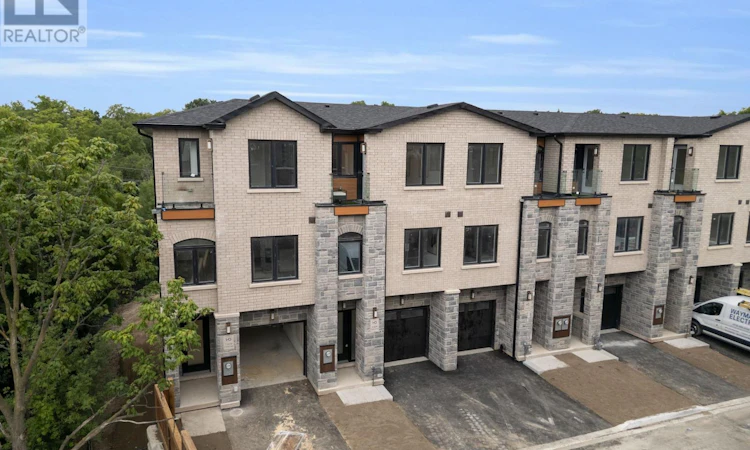 8-6636 Clock Court