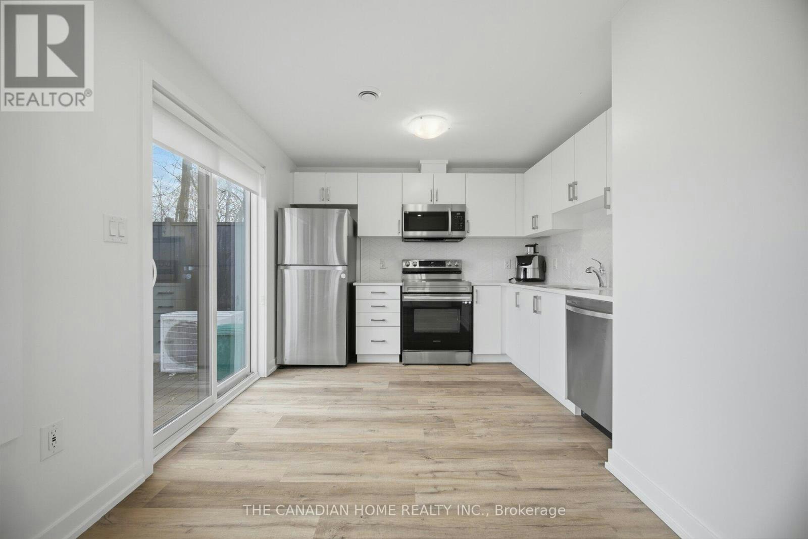321-4263 Fourth Avenue, Niagara Falls, ON, L2E 0C2 - 13