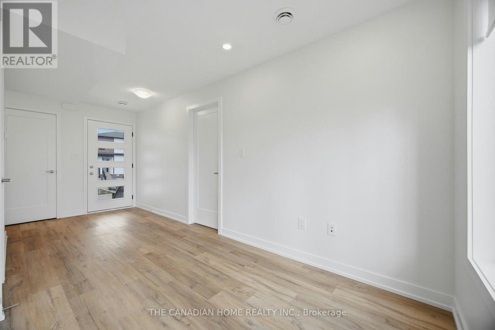 321-4263 Fourth Avenue, Niagara Falls, ON, L2E 0C2 - 7
