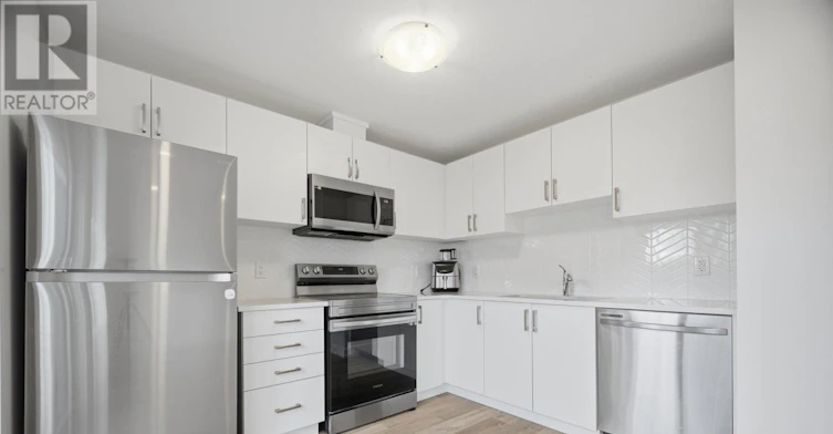 321-4263 Fourth Avenue, Niagara Falls, ON, L2E 0C2 - 14