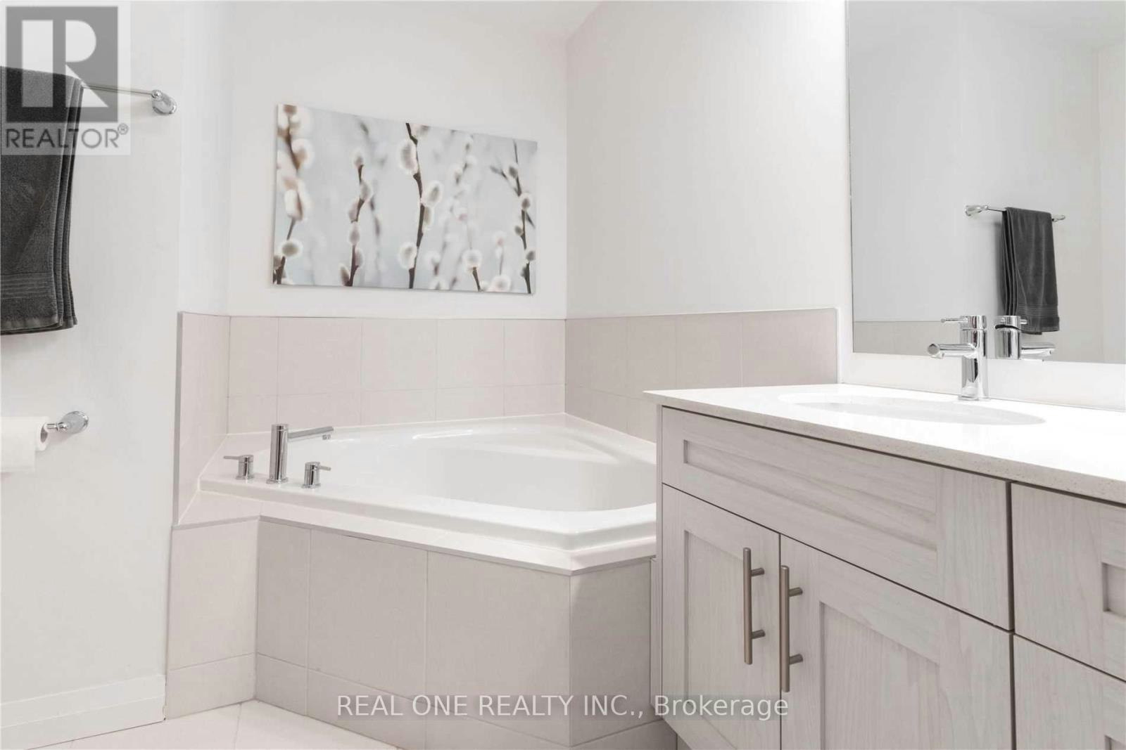 MASTER BEDROOM-67 Burley Lane, Hamilton, ON, L9G 0G5 - 6