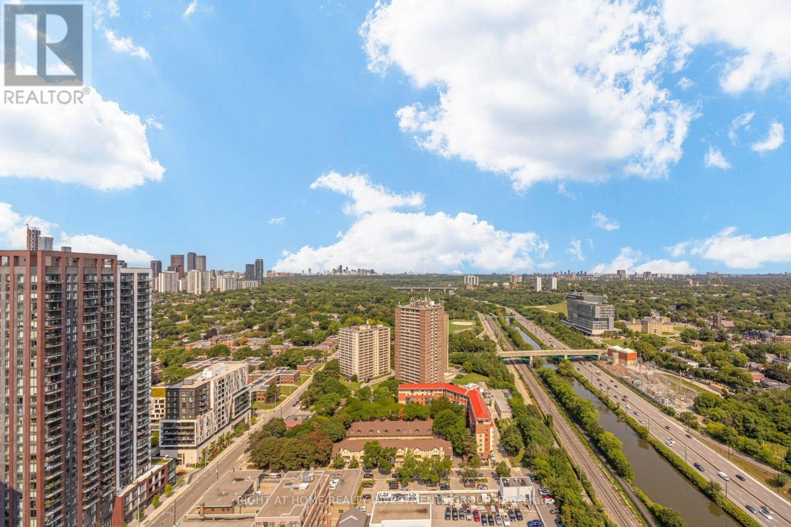 3408-5 Defries Street, Toronto, ON, M5A 0W7 - 31