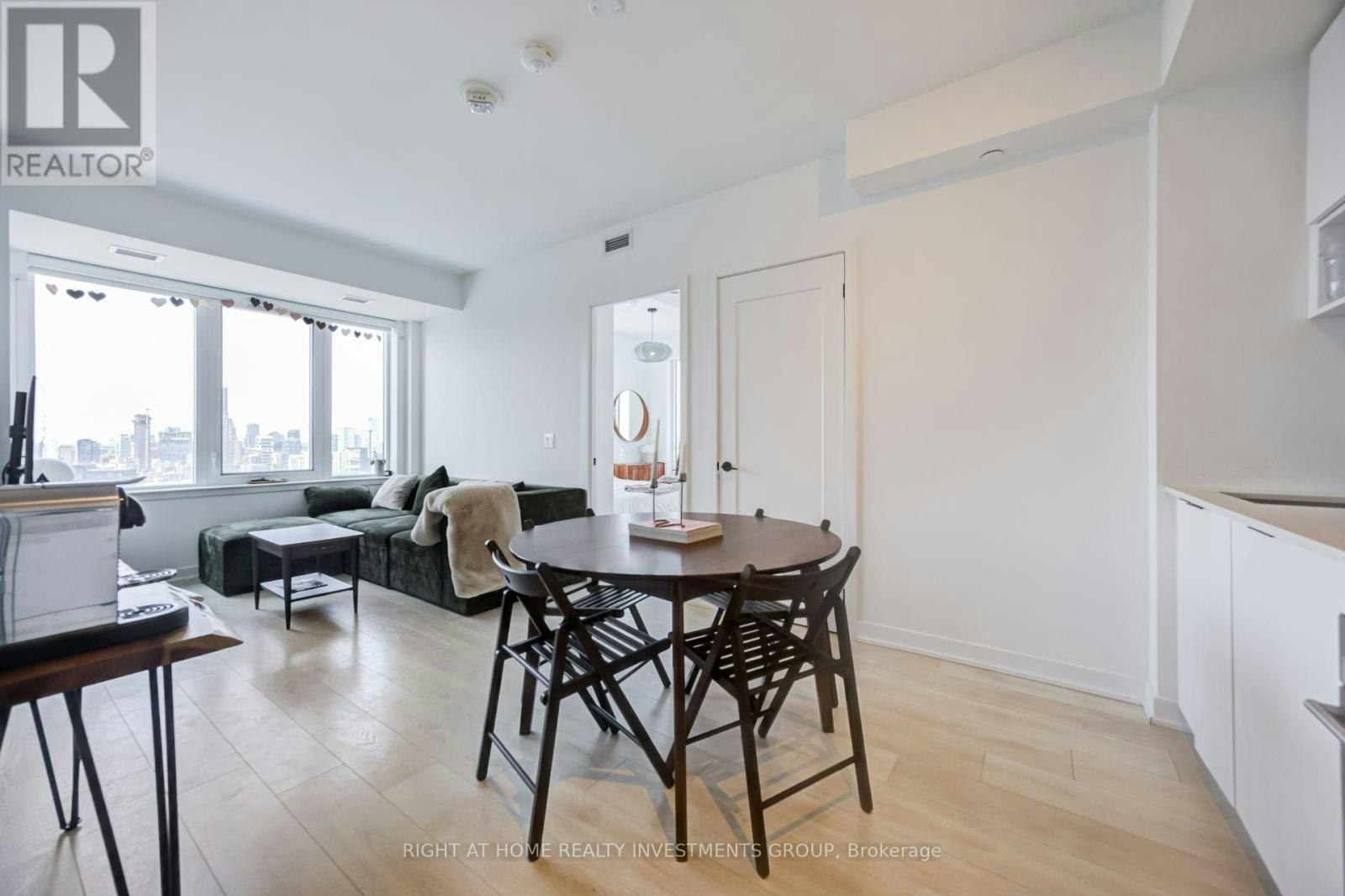 3408-5 Defries Street, Toronto, ON, M5A 0W7 - 10