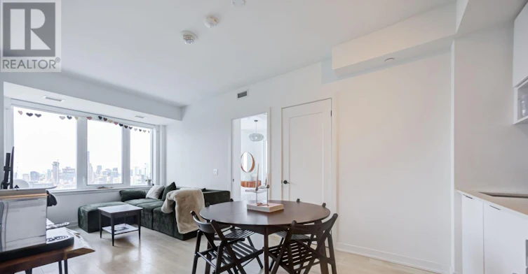 3408-5 Defries Street, Toronto, ON, M5A 0W7 - 10
