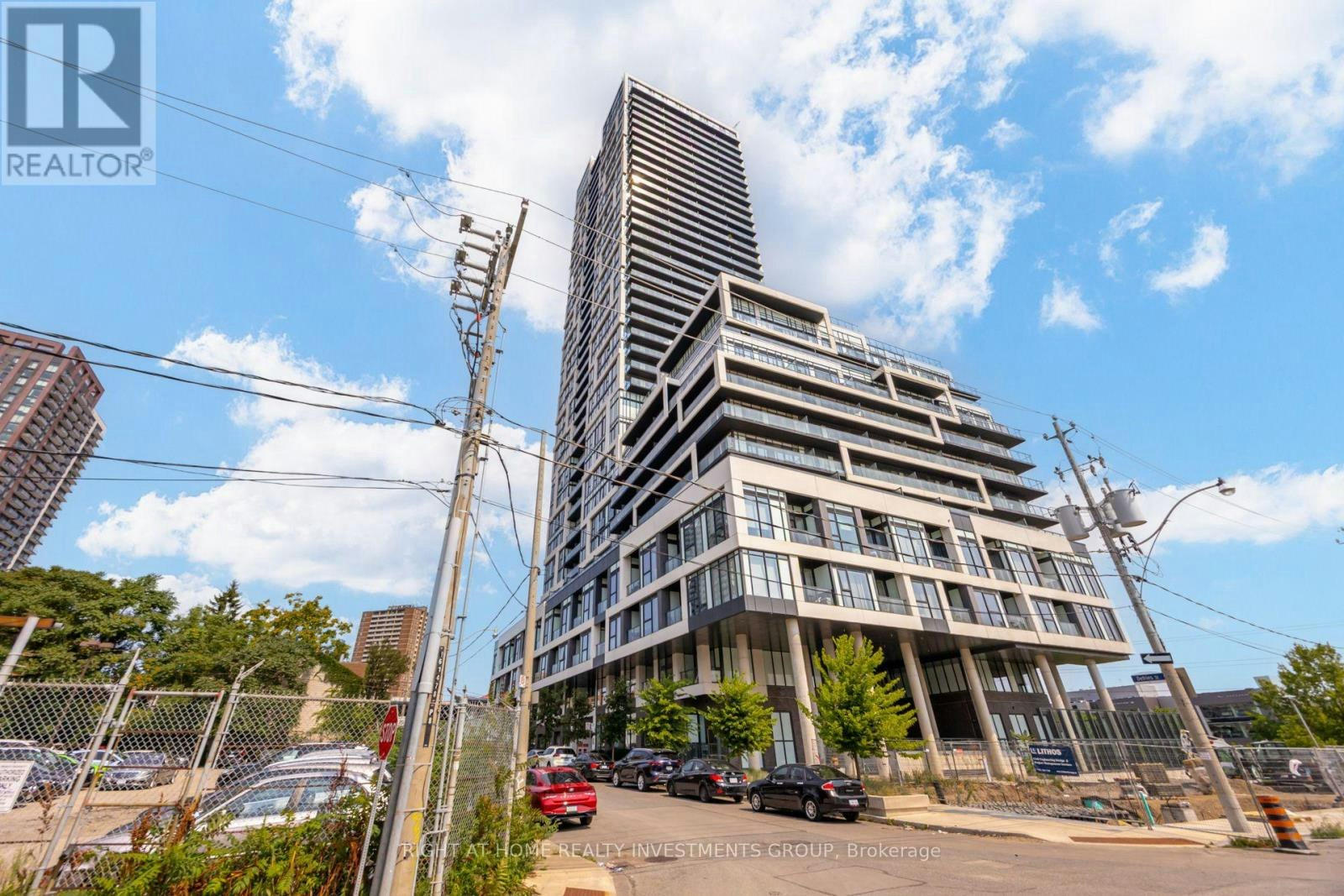 3408-5 Defries Street, Toronto, ON, M5A 0W7 - 4