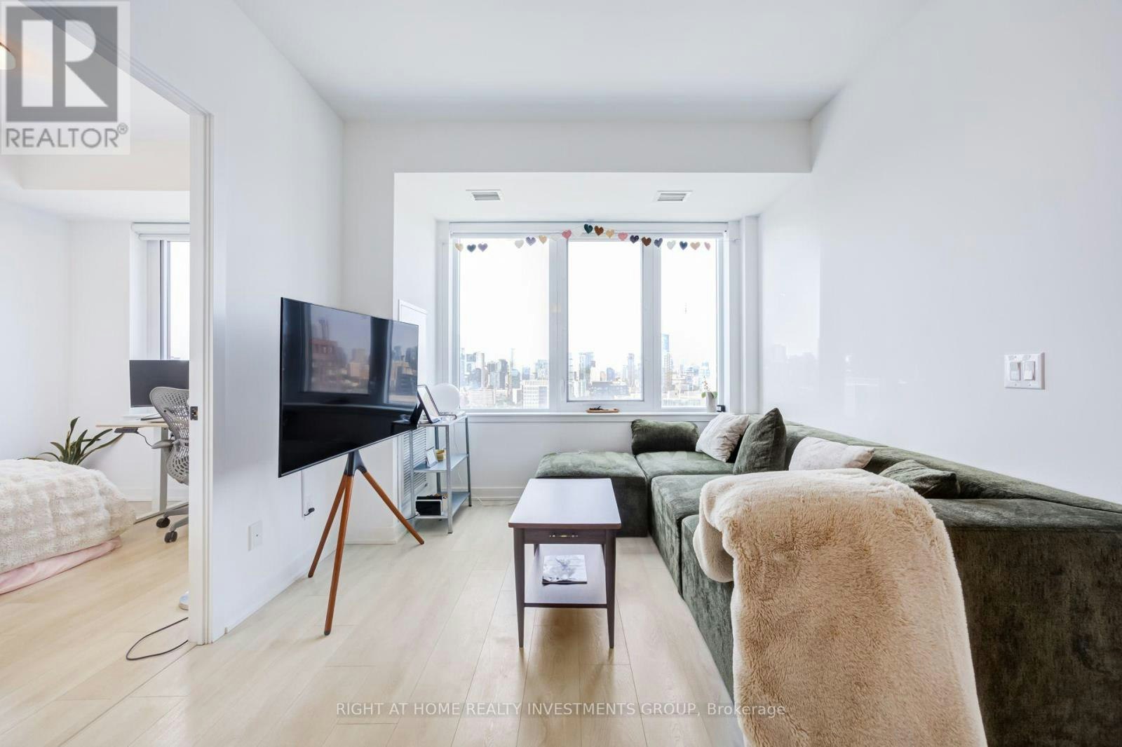 3408-5 Defries Street, Toronto, ON, M5A 0W7 - 17