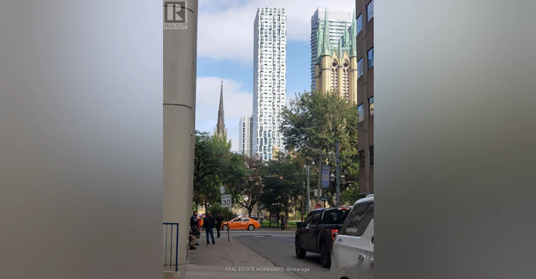 4905-252 Church Street, Toronto, ON, M5B 0E6