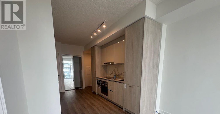 5515-225 Commerce Street, Vaughan, ON, L4K 0R1 - 3