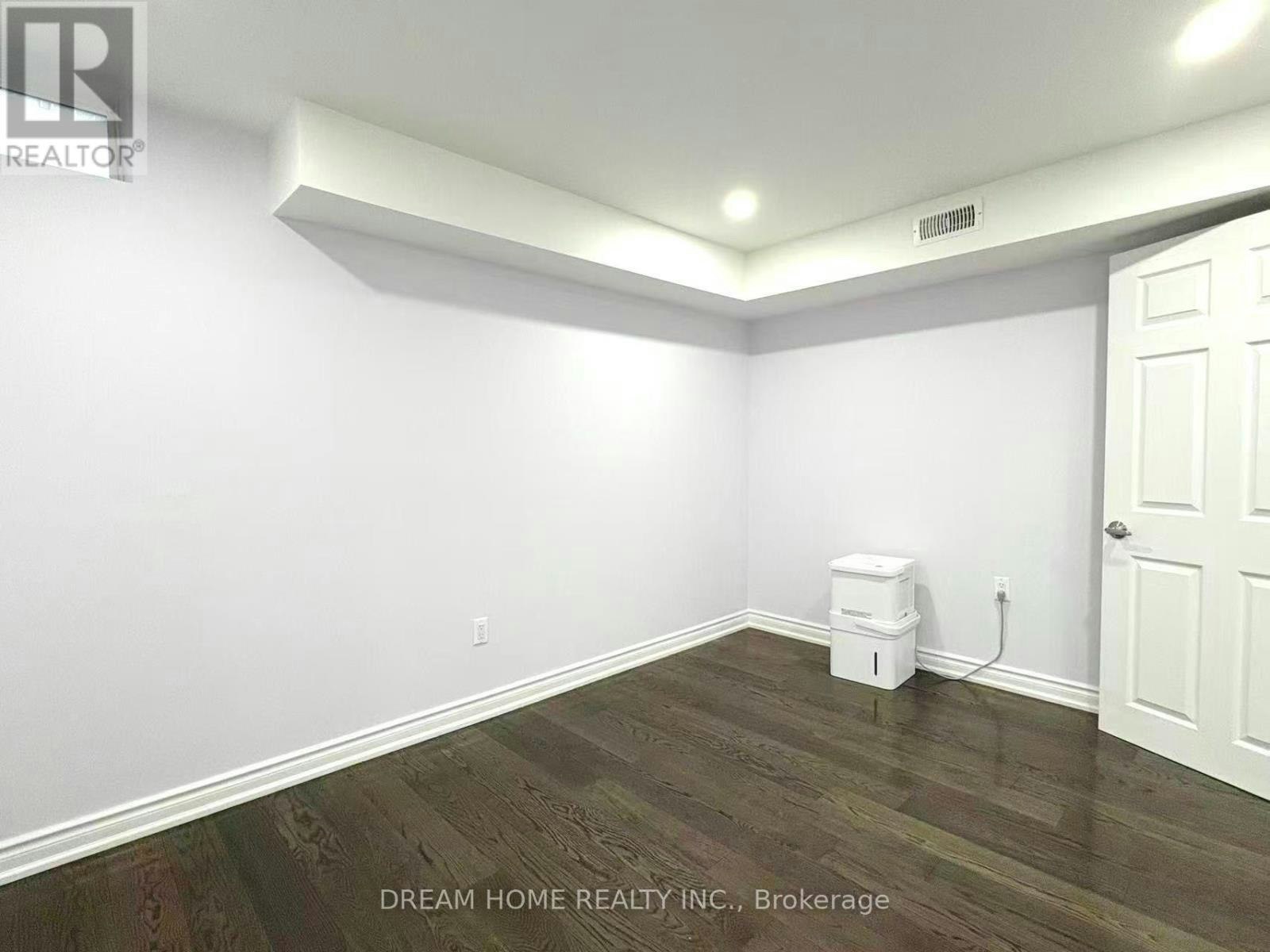 BSMT-19 Erintol Way, Markham, ON, L3S 0E6 - 11