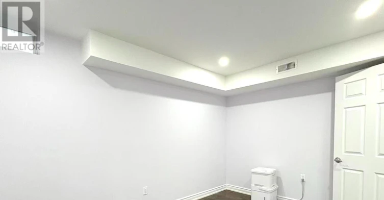 BSMT-19 Erintol Way, Markham, ON, L3S 0E6 - 11
